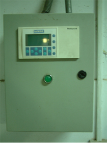 Honeywell小型温湿度、压力报警控制系统